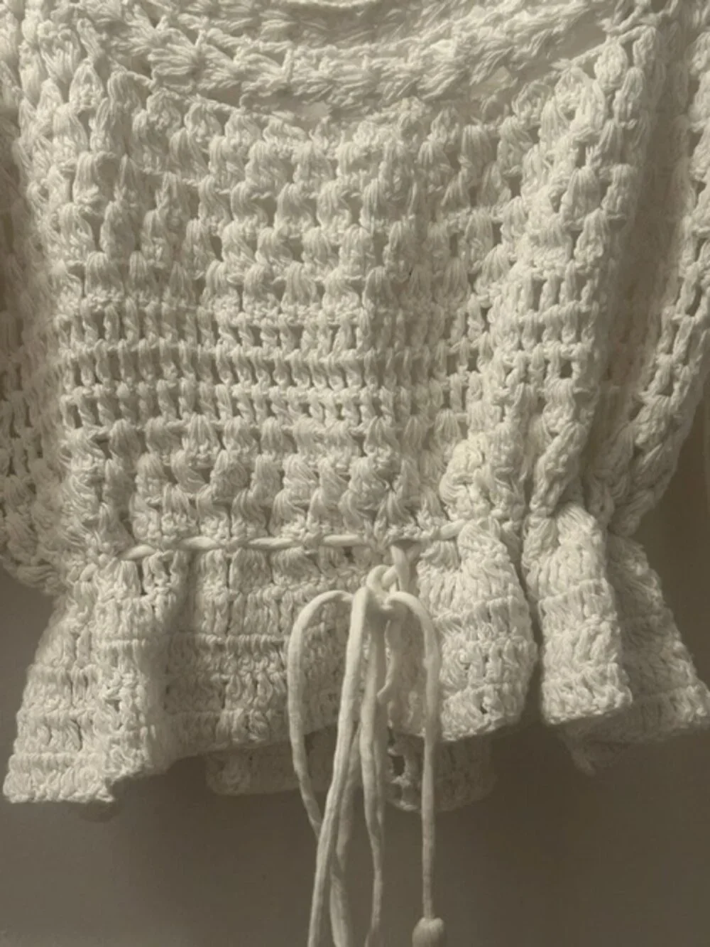 Free People Megan Crochet Ivory Scoop Neck Ruffle Hem Tie Keyhole Back Top NWT
